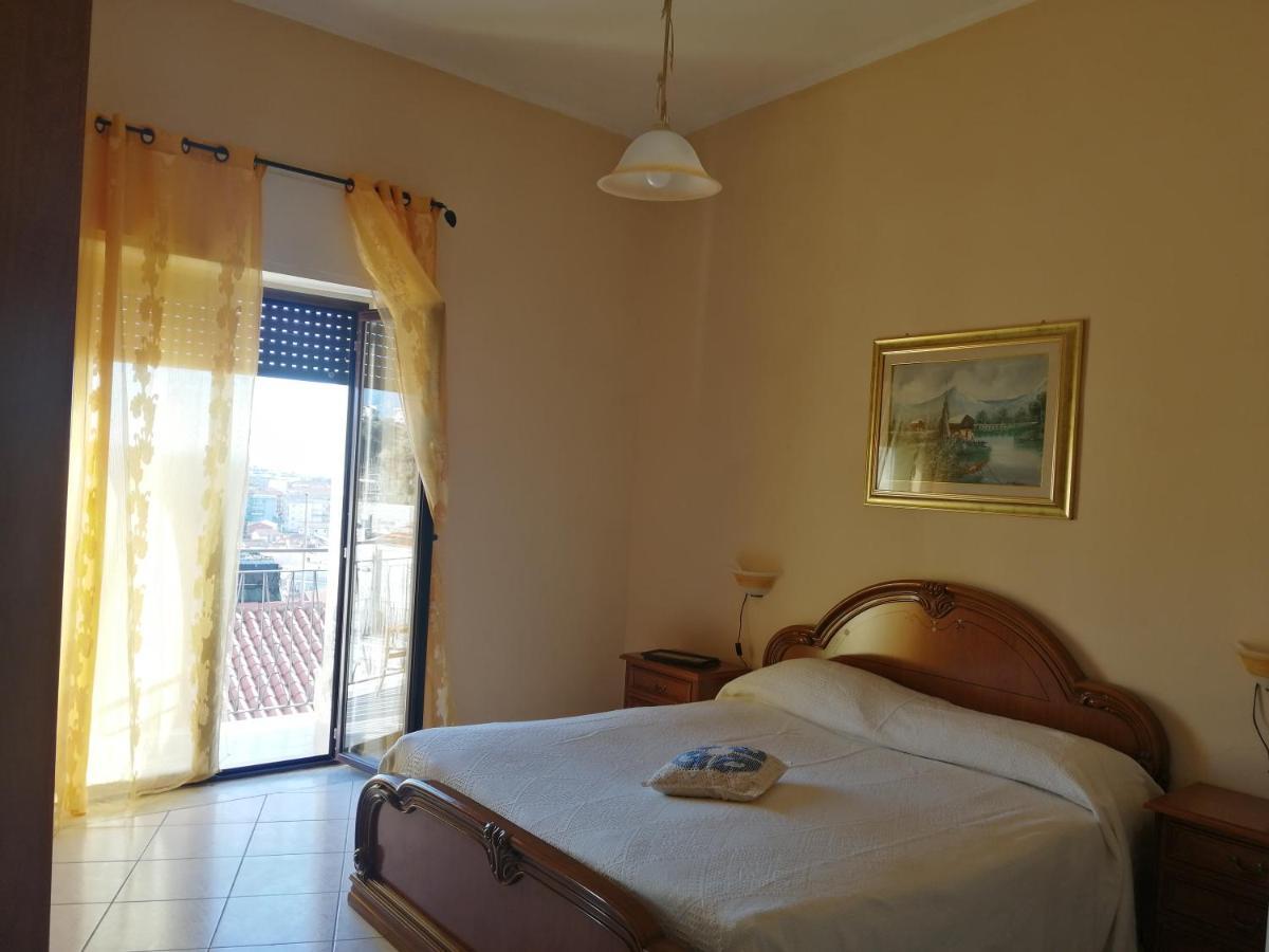 Casa Maria Apartman Scalea Kültér fotó